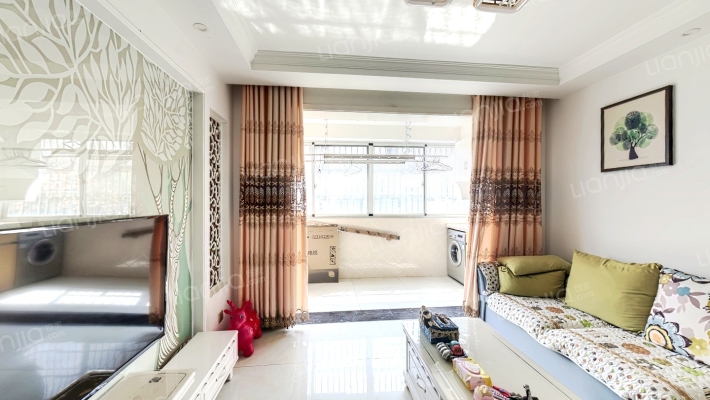 勤居苑东区二手房实景图