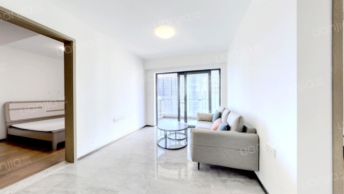 越秀天珹二手房实景图