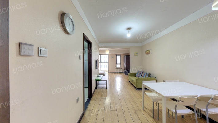 公园雅筑二手房实景图