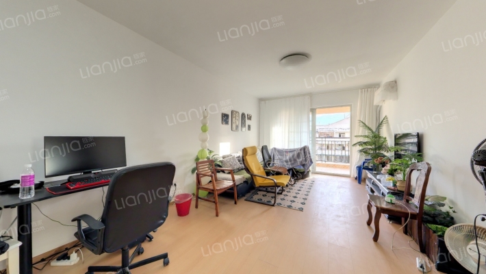 中华名园三期D区二手房实景图