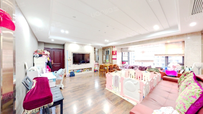 建发领第御湖湾二手房实景图