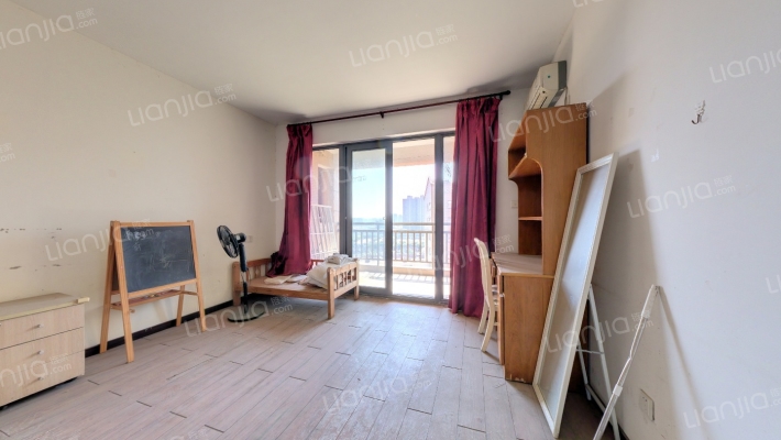 保利湖畔阳光苑二期二手房实景图