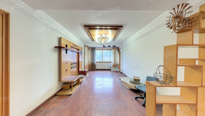 三桥南路131号二手房实景图