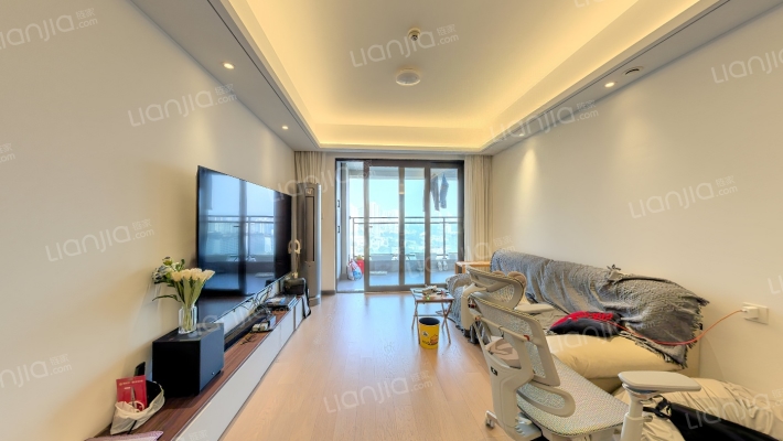 万科金域蓝湾三期二手房实景图