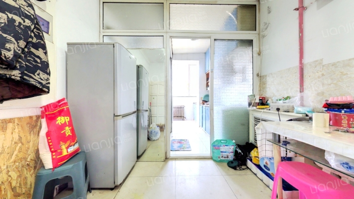 光卫小区二手房实景图