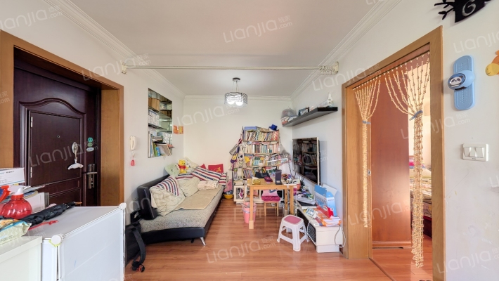 蔷薇新村二手房实景图