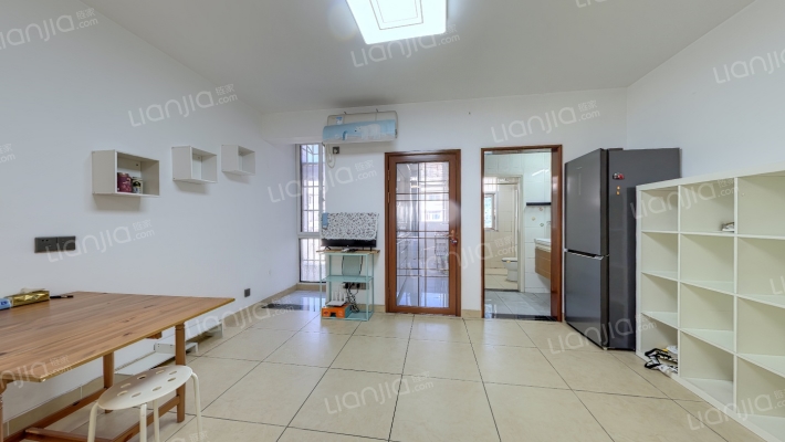 枫秦居二手房实景图