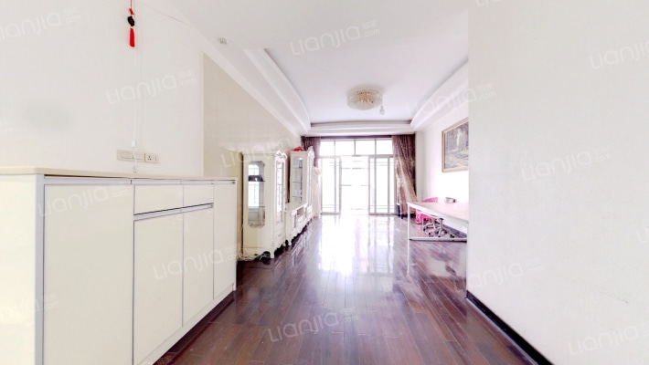 江城华庭二手房实景图