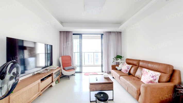 新力翡翠湾二手房实景图