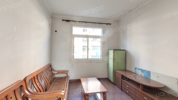 通用院北生活区二手房实景图