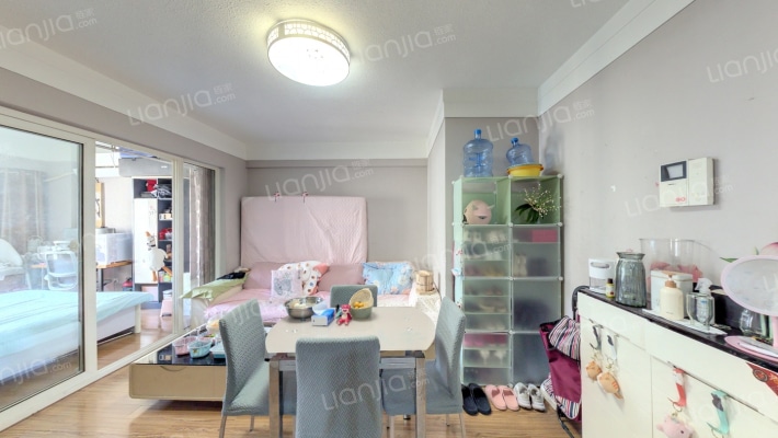 红城二手房实景图