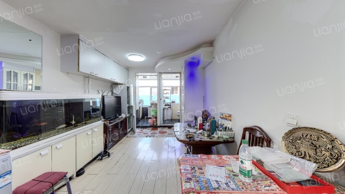 黎明社区二手房实景图