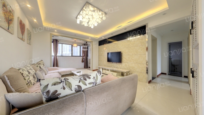 五彩城二手房实景图