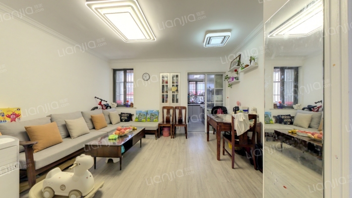 银南翔佳苑二手房实景图