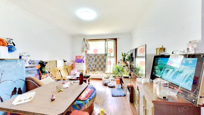 联港嘉园C区二手房实景图