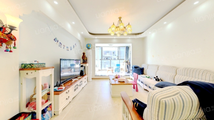 棠湖泊林小镇二手房实景图