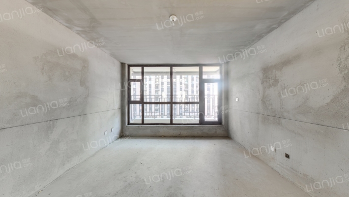 高新嘉悦二手房实景图