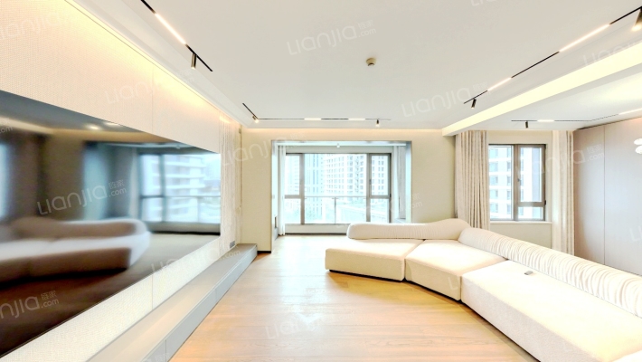 仁恒公园世纪二手房实景图