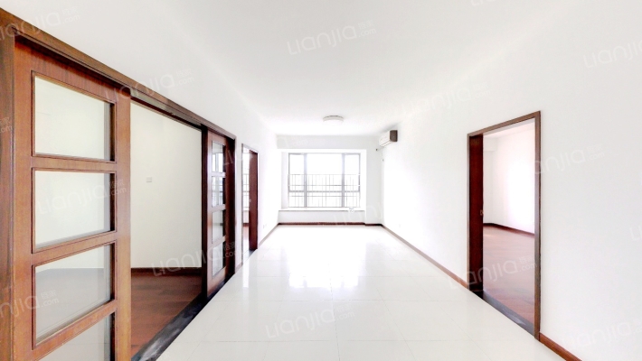 东鸣轩二手房实景图