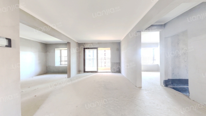 华发峰尚二手房实景图