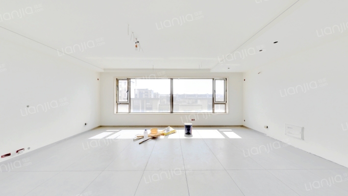 中海閲麓山二手房实景图