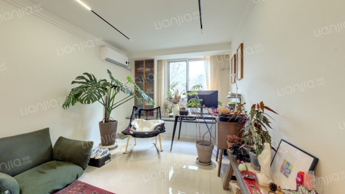 香花桥路20弄二手房实景图