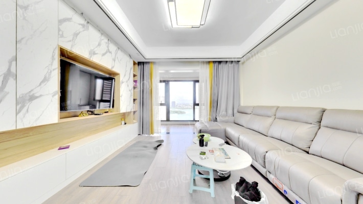 尹山湖景花园四期二手房实景图