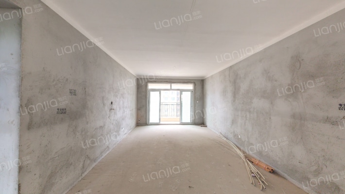 粤港臻园二手房实景图