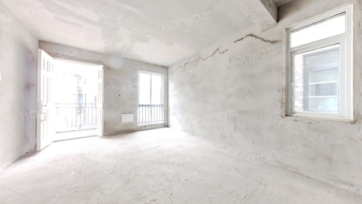 珠江青城采乐郡二手房实景图