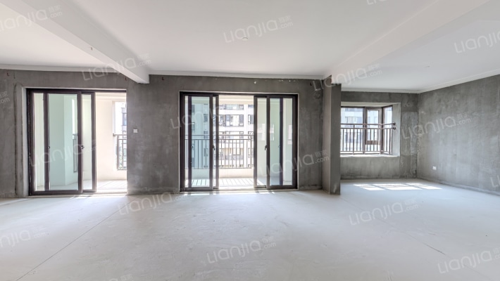 湖山一品花苑二期二手房实景图