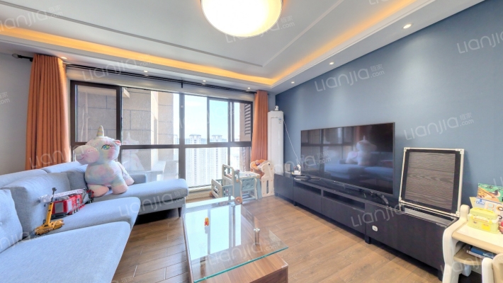 天朗大兴郡蔚蓝春城二手房实景图