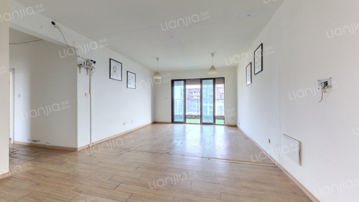 人居盛和林语北区二手房实景图