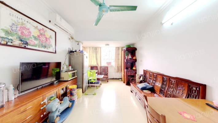 怡雅居二手房实景图