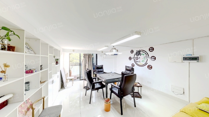 尚东数字居二手房实景图