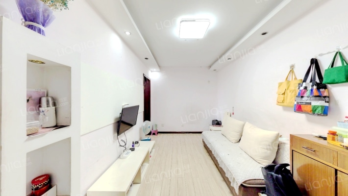 莱茵港小区二手房实景图