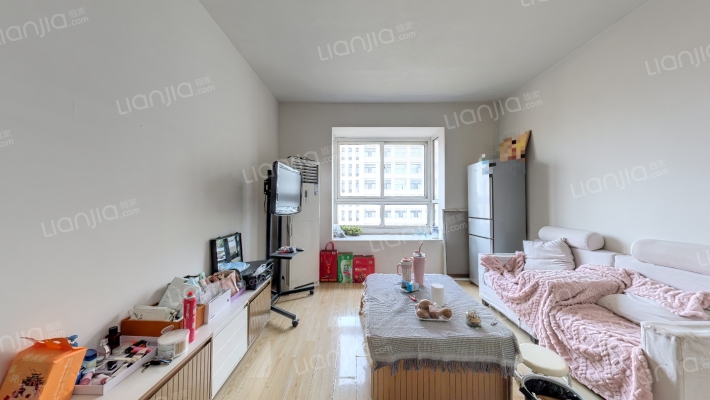 铁静苑三期二手房实景图