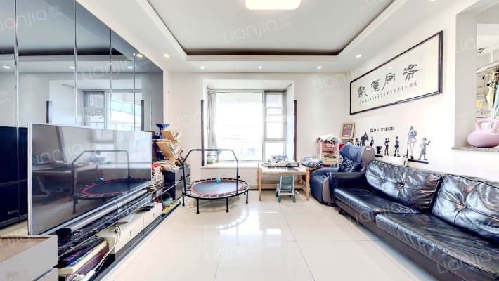 比华利国际城二期二手房实景图