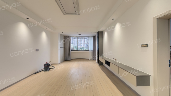 联芳花园2期二手房实景图