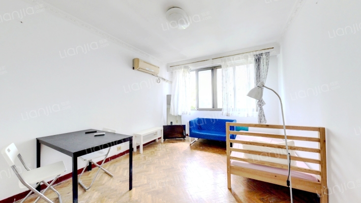 东五小区(虹口)二手房实景图