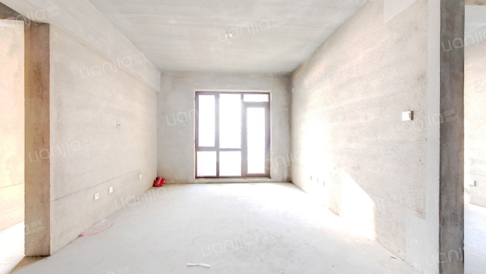 远洋钻石湾和美园二手房实景图