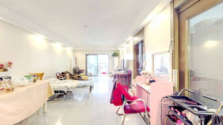 国博新城融江府二手房实景图