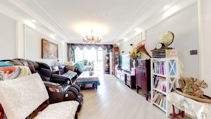 海尔东城国际南区二手房实景图