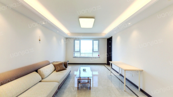 万科翡翠四季二手房实景图