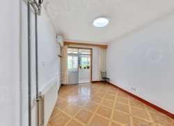 整租·趵突泉二区 3室1厅 南/北_趵突泉二区租房