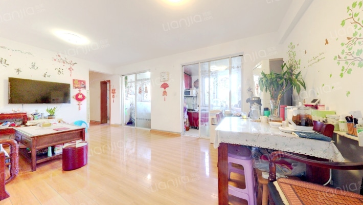 大明湖泉馨居二手房实景图