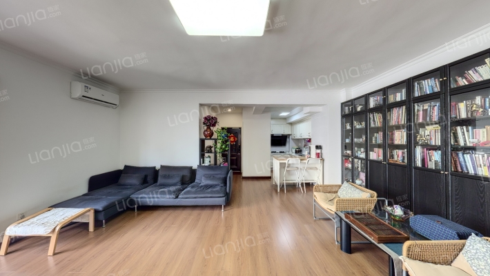 河畔花园二手房实景图