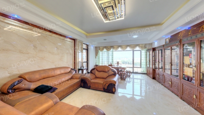 均城上岛水岸二手房实景图