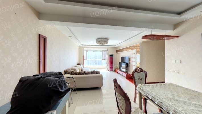 坤泰新界二手房实景图