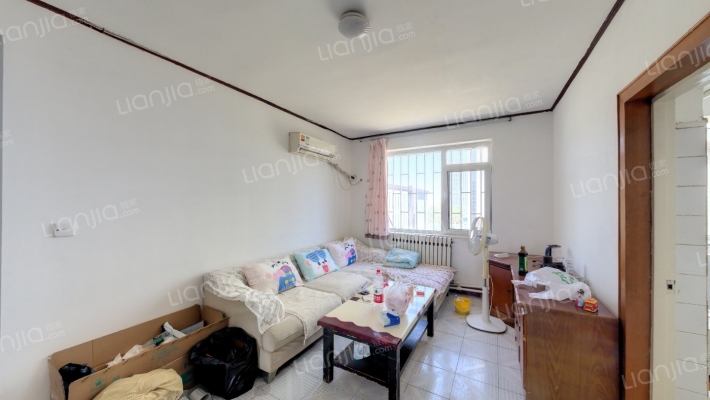 交通局宿舍二手房实景图