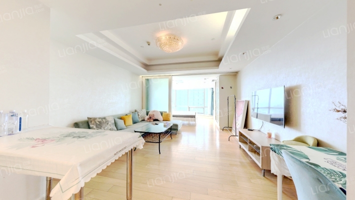 玄武湖金茂广场二手房实景图